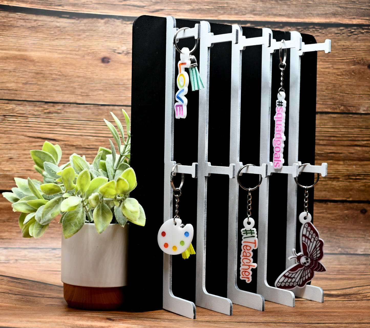 Collapsible Slot Keychain Stands
