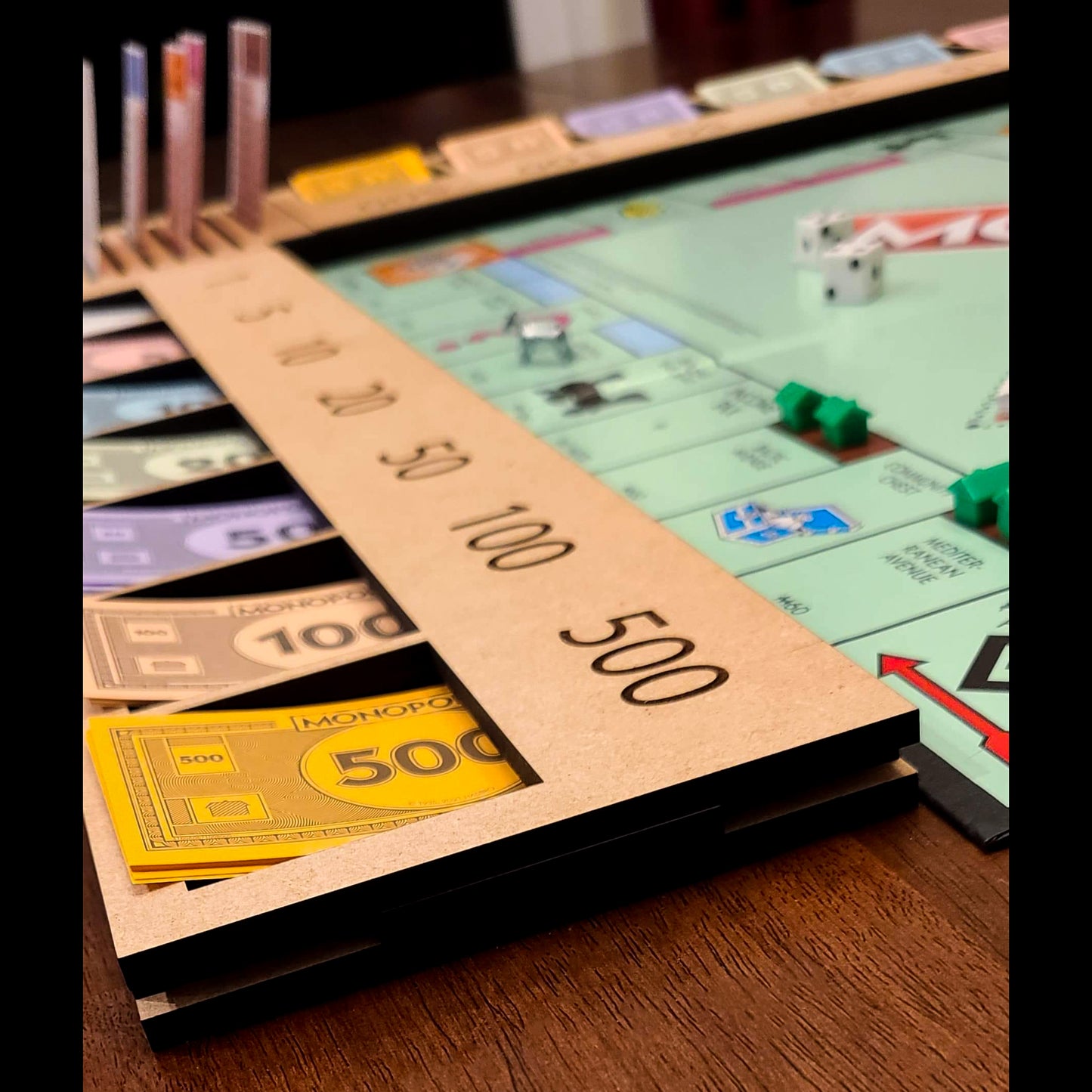 Flat Monopoly Player Organizer
